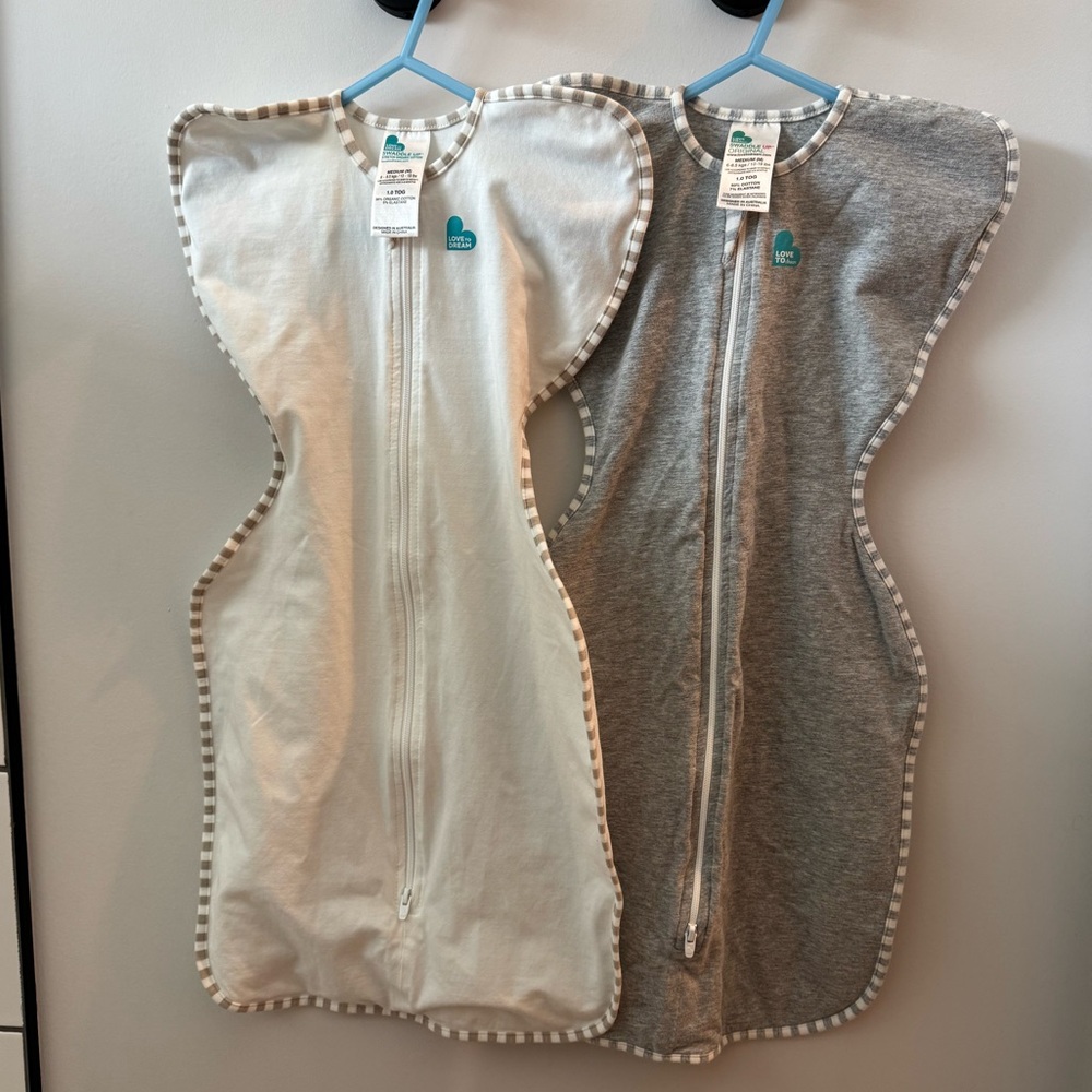Set of 2 LIKE NEW Love to Dream 1.0 TOG Swaddle Up Sleep Sacks — Size Medium